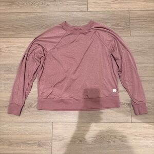 Vuori Women’s Long Sleeve Halo Crewneck Sweatshirt